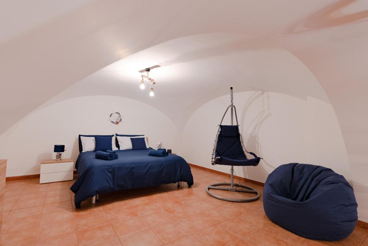 Blue Angel Oak - Apartment Bari Exteriér fotografie